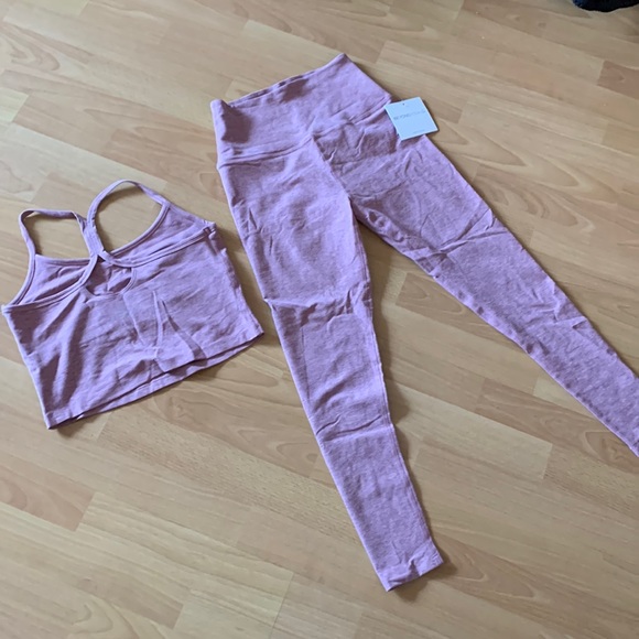 Beyond Yoga Pants - BEYOND YOGA leggings set